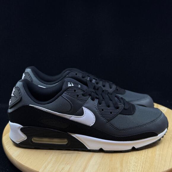 Men\'s Nike Air Max 90 Shoes Iron Smoke Grey Black White Size 10 CN8490-002